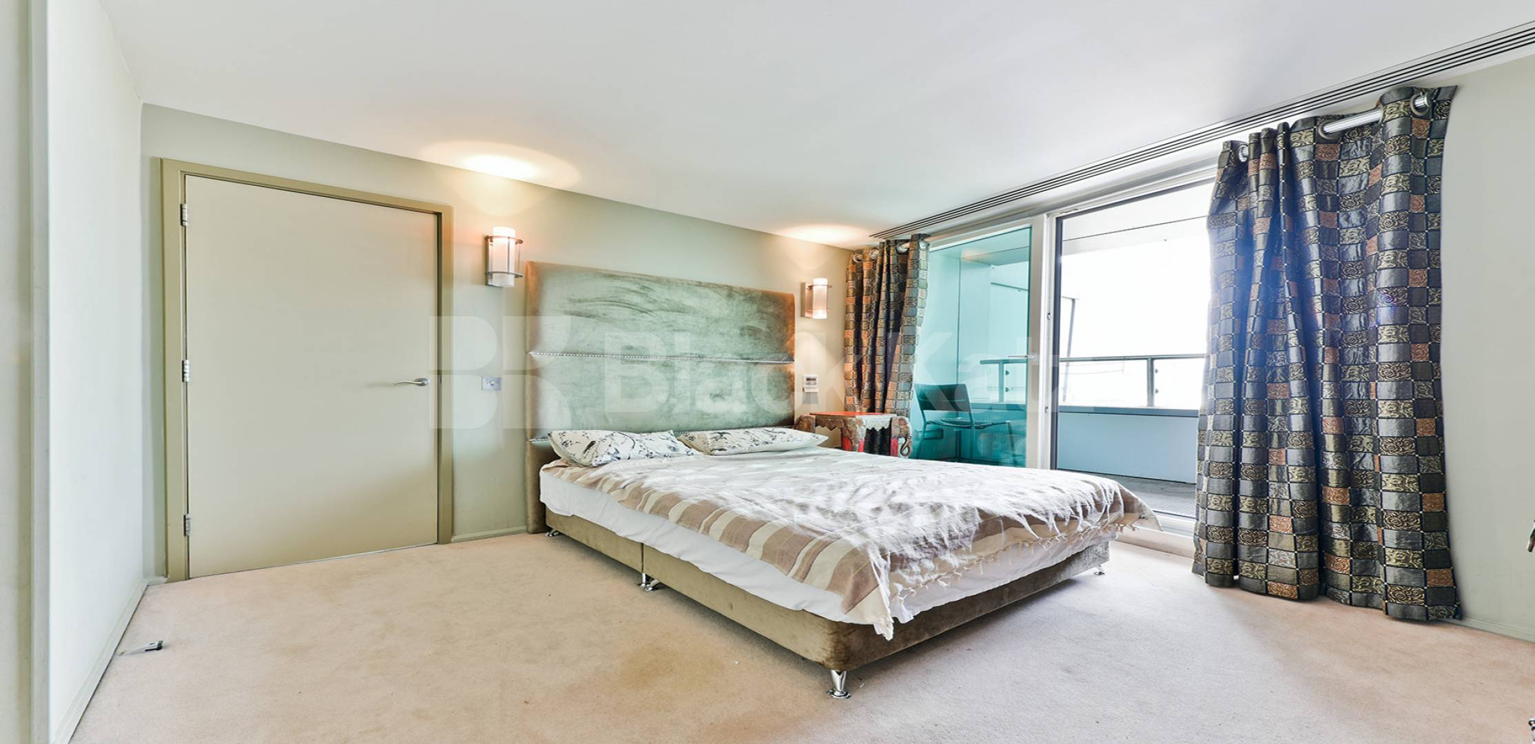 			NEW INSTRUCTION, 3 Bedroom, 1 bath, 1 reception Penthouse			 The Perspective Building, 100 Westminster Bridge Road, Waterloo